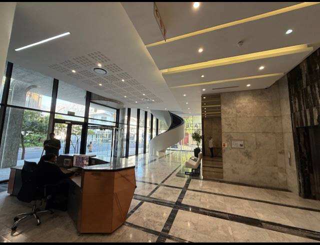 502M² OFFICE TO LET IN CLAREMONT